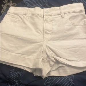 express shortie mid rise shorts
